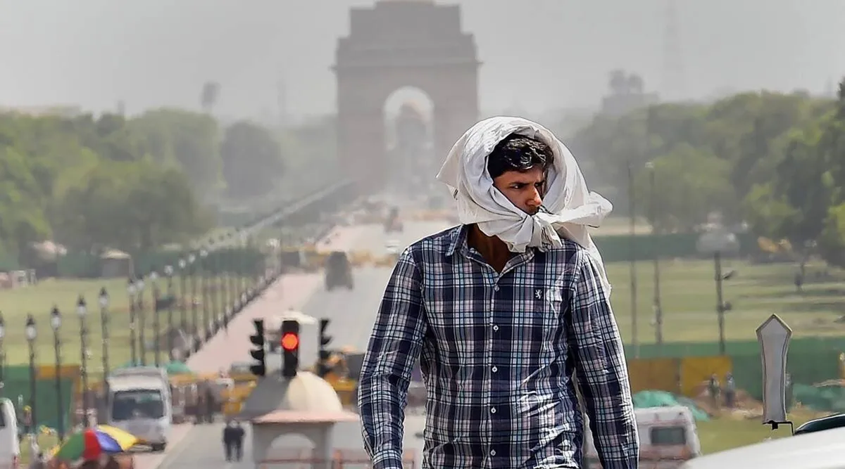 भीषण गर्मी या बारिश की राहत? जानिए दिल्ली-NCR का मौसम