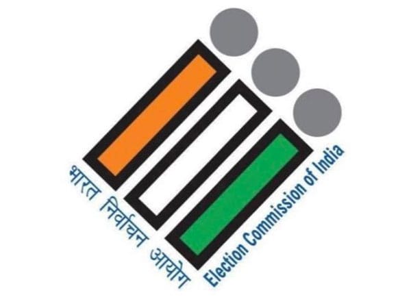 ECI to Rahul Gandhi: “Sign Declaration or Apologise” Over Voter Fraud Allegations
